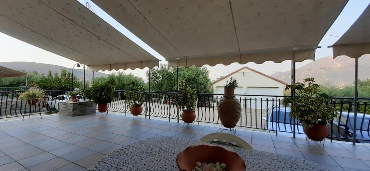 Appartamento Toulatos Pantelis Pouláta Esterno foto